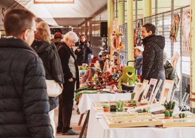 Impressionen vom Kunstmarkt »Kunst am Gleis« 2023